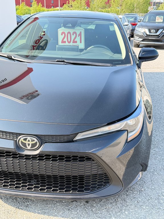 2021 Toyota Corolla LE / AUTOM / BAS KILOS / TRÈS ÉCONOMIQUE / in Thetford Mines, Quebec - 8 - w1024h768px