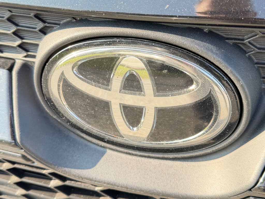 2021 Toyota Corolla LE / AUTOM / BAS KILOS / TRÈS ÉCONOMIQUE / in Thetford Mines, Quebec - 10 - w1024h768px