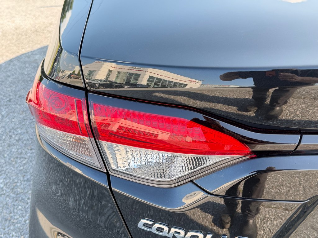2021 Toyota Corolla LE / AUTOM / BAS KILOS / TRÈS ÉCONOMIQUE / in Thetford Mines, Quebec - 18 - w1024h768px