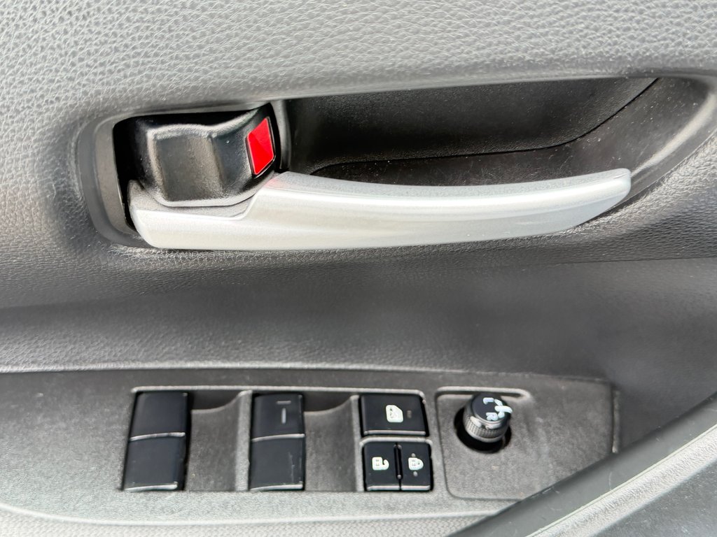 Toyota Corolla L / AUTOM +AC / BAS KILOS / FIABILITÉ LÉGENDAIRE / 2021 à Thetford Mines, Québec - 21 - w1024h768px