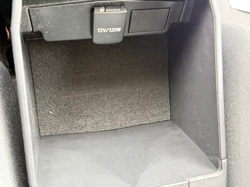 Toyota Corolla L / AUTOM +AC / BAS KILOS / FIABILITÉ LÉGENDAIRE / 2021 à Thetford Mines, Québec - 38 - w1024h768px