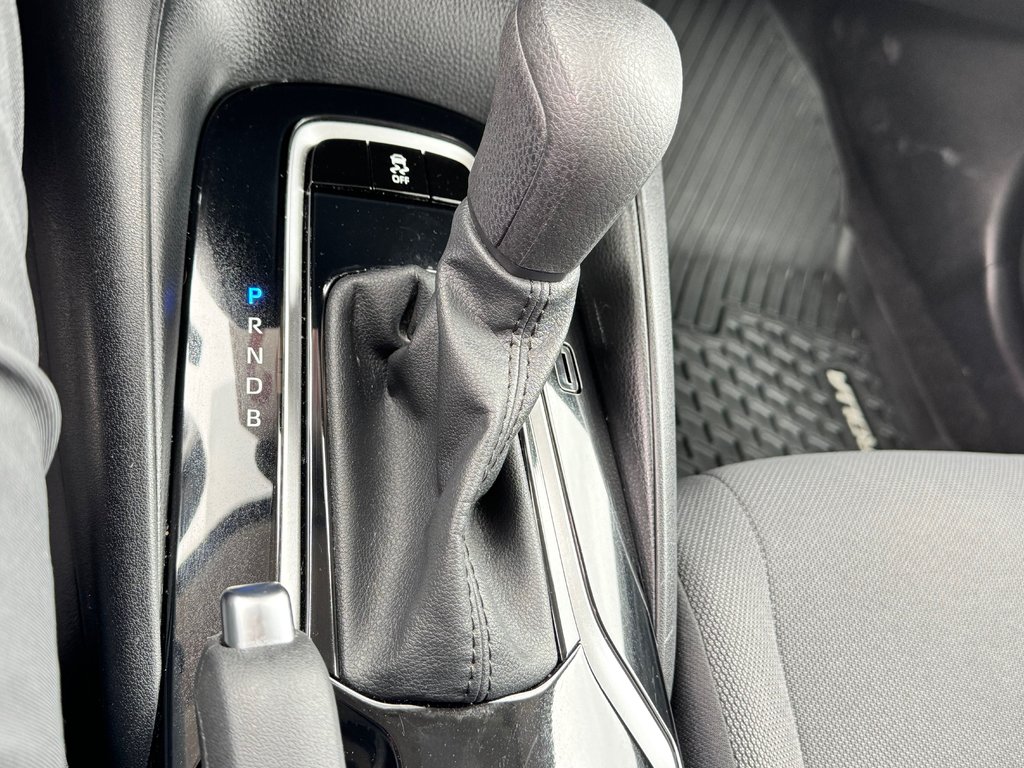 2022 Toyota Corolla L / AUTOM / PEA 28-12-26=100KM WOW !!!!!! in Thetford Mines, Quebec - 39 - w1024h768px