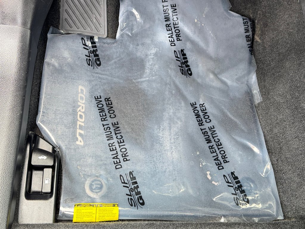 Toyota Corolla SE AUTOM / TRÈS BAS KILOS / ULTRA ÉCONOMIQUE /  / 2022 à Thetford Mines, Québec - 33 - w1024h768px