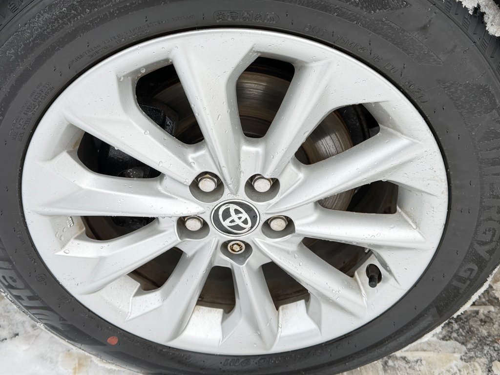 2022 Toyota Corolla SE AUTOM / TRÈS BAS KILOS / ULTRA ÉCONOMIQUE /  / in Thetford Mines, Quebec - 15 - w1024h768px