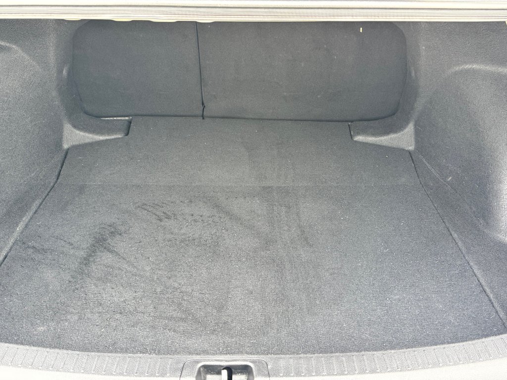 Toyota Corolla SE AUTOM / TRÈS BAS KILOS / ULTRA ÉCONOMIQUE /  / 2022 à Thetford Mines, Québec - 57 - w1024h768px