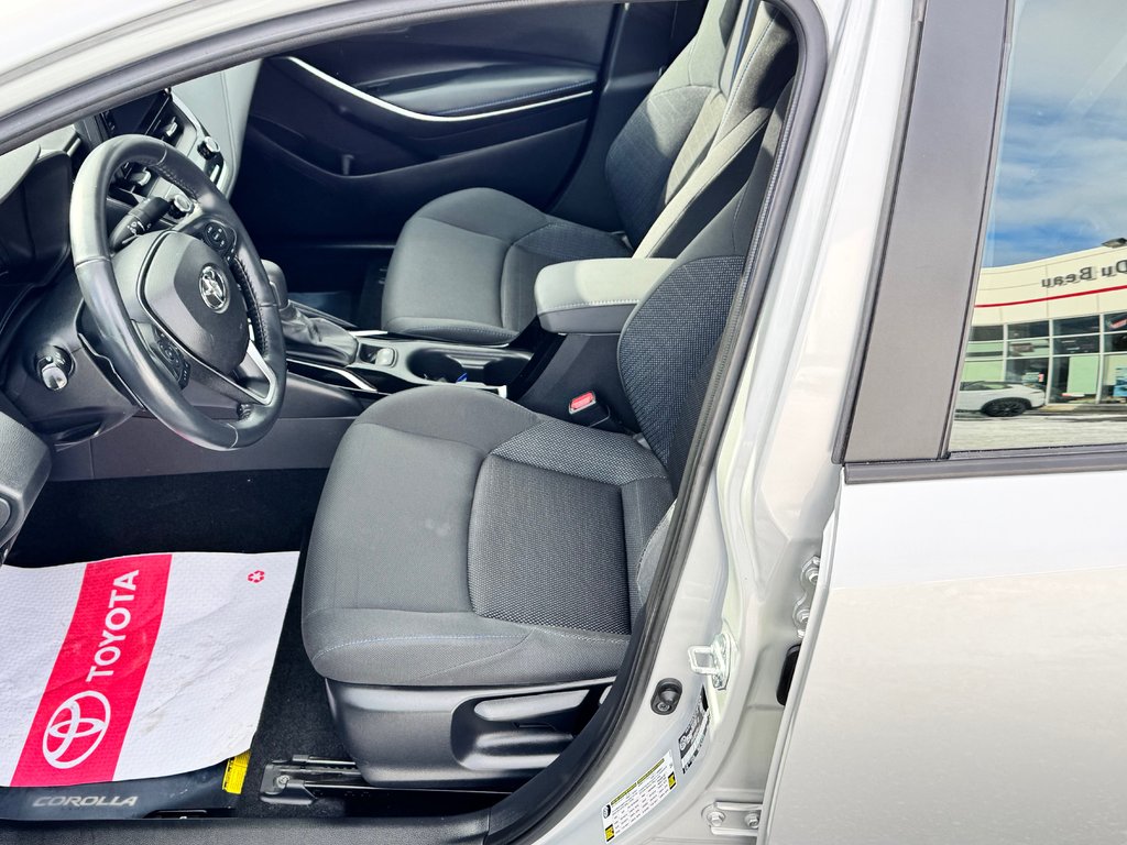 Toyota Corolla SE AUTOM / TRÈS BAS KILOS / ULTRA ÉCONOMIQUE /  / 2022 à Thetford Mines, Québec - 28 - w1024h768px
