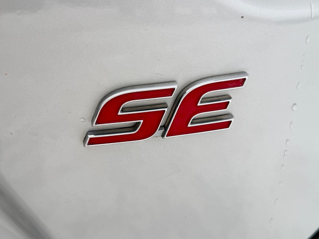 2022 Toyota Corolla SE AUTOM / TRÈS BAS KILOS / ULTRA ÉCONOMIQUE /  / in Thetford Mines, Quebec - 21 - w1024h768px