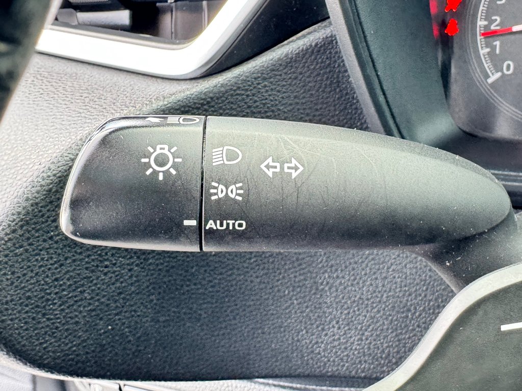 Toyota Corolla SE AUTOM / TRÈS BAS KILOS / ULTRA ÉCONOMIQUE /  / 2022 à Thetford Mines, Québec - 36 - w1024h768px