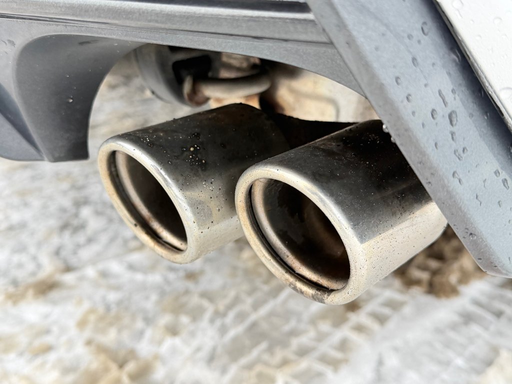 2022 Toyota Corolla SE AUTOM / TRÈS BAS KILOS / ULTRA ÉCONOMIQUE /  / in Thetford Mines, Quebec - 22 - w1024h768px