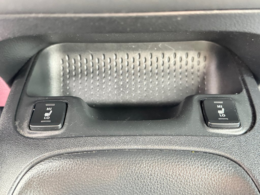 Toyota Corolla SE AUTOM / TRÈS BAS KILOS / ULTRA ÉCONOMIQUE /  / 2022 à Thetford Mines, Québec - 44 - w1024h768px