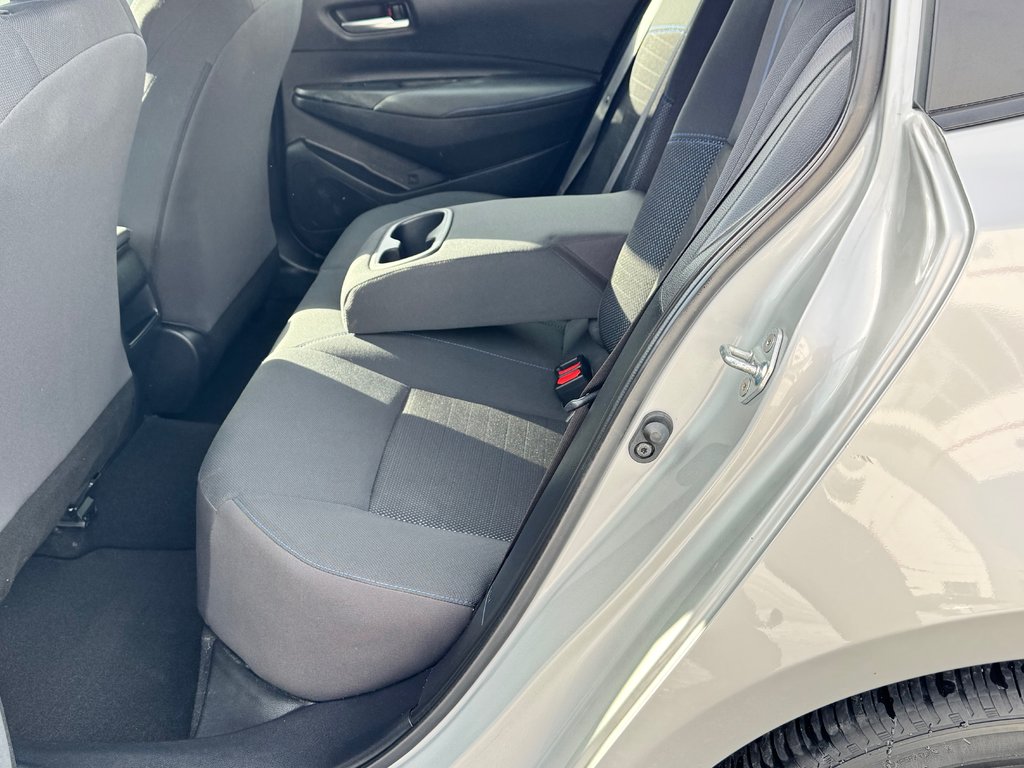 Toyota Corolla SE AUTOM / TRÈS BAS KILOS / ULTRA ÉCONOMIQUE /  / 2022 à Thetford Mines, Québec - 56 - w1024h768px