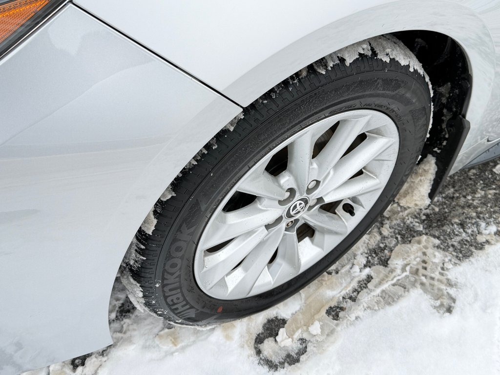 2022 Toyota Corolla SE AUTOM / TRÈS BAS KILOS / ULTRA ÉCONOMIQUE /  / in Thetford Mines, Quebec - 14 - w1024h768px