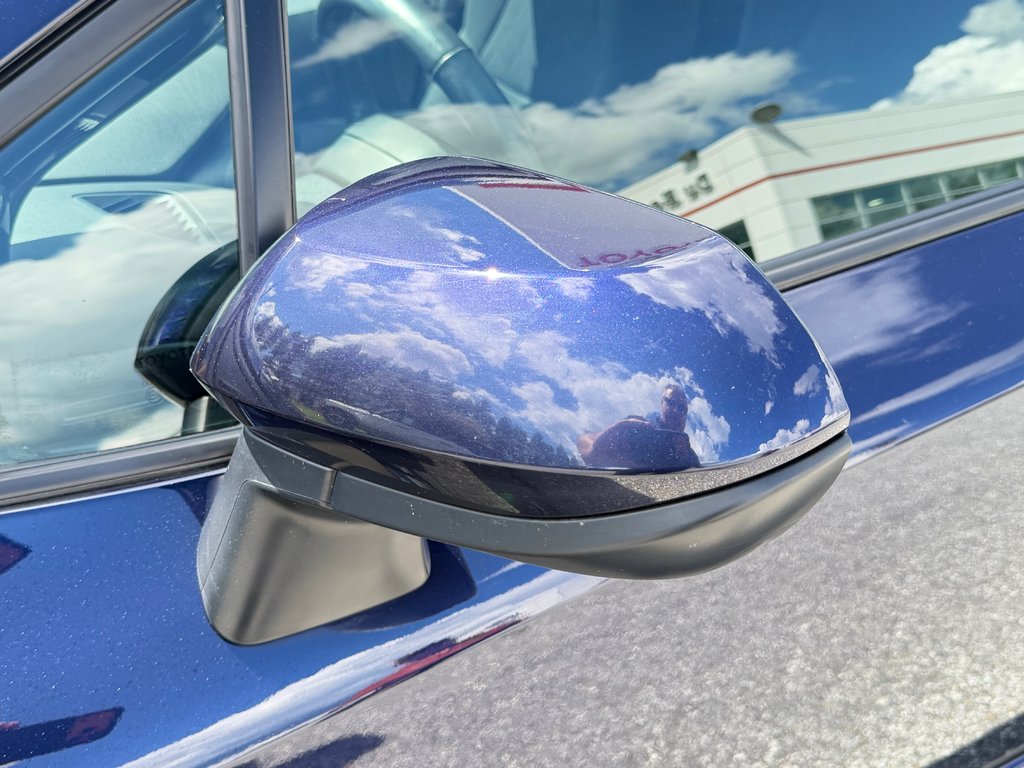 2022 Toyota Corolla LE + GROUPE TOIT / 33.200KM SEULEMENT / AUBAINE / in Thetford Mines, Quebec - 16 - w1024h768px