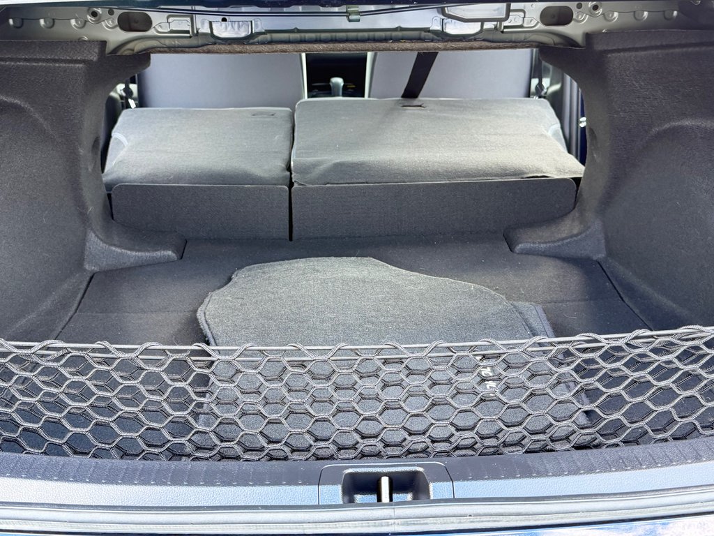 2022 Toyota Corolla LE + GROUPE TOIT / 33.200KM SEULEMENT / AUBAINE / in Thetford Mines, Quebec - 54 - w1024h768px
