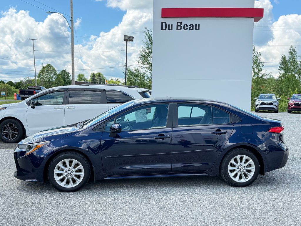 2022 Toyota Corolla LE + GROUPE TOIT / 33.200KM SEULEMENT / AUBAINE / in Thetford Mines, Quebec - 8 - w1024h768px