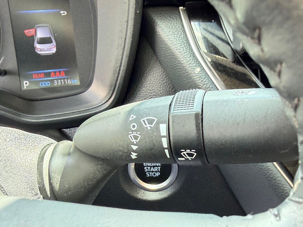 2022 Toyota Corolla LE + GROUPE TOIT / 33.200KM SEULEMENT / AUBAINE / in Thetford Mines, Quebec - 33 - w1024h768px