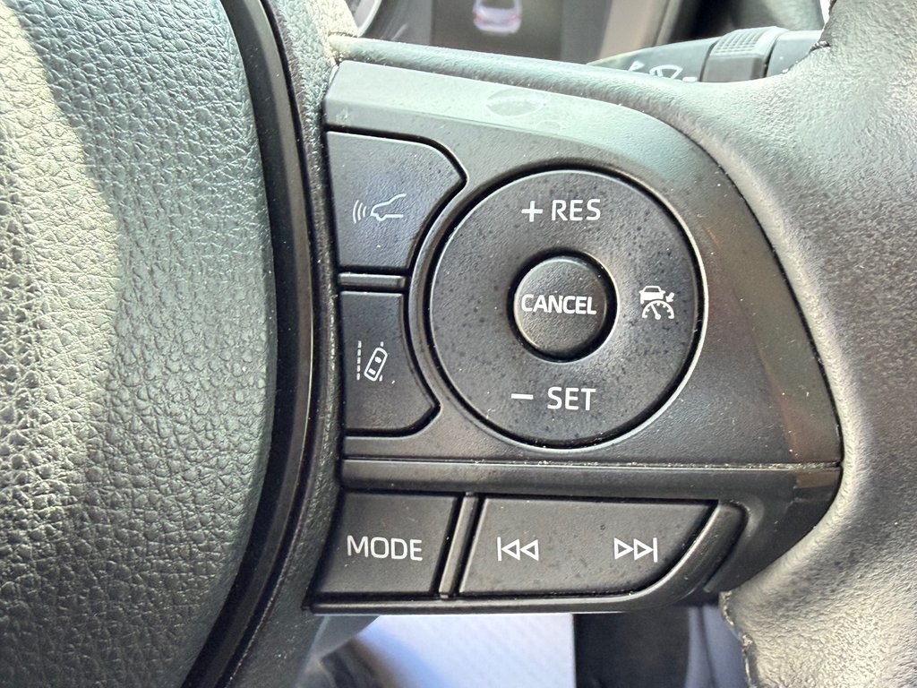 2022 Toyota Corolla LE + GROUPE TOIT / 33.200KM SEULEMENT / AUBAINE / in Thetford Mines, Quebec - 32 - w1024h768px
