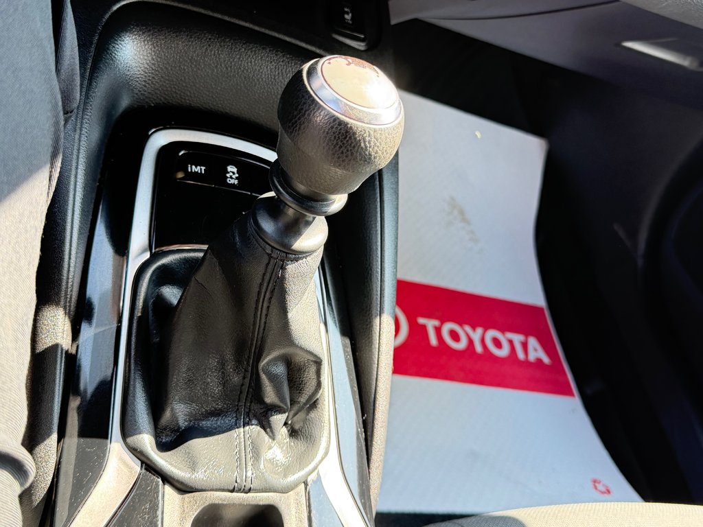 2022 Toyota Corolla SE / MANUELLE HYPER RARE / AUBAINE / in Thetford Mines, Quebec - 42 - w1024h768px