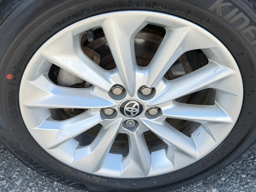 2022 Toyota Corolla SE / MANUELLE HYPER RARE / AUBAINE / in Thetford Mines, Quebec - 15 - w1024h768px