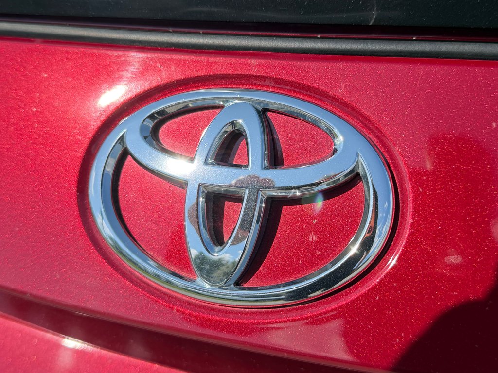 2022 Toyota Corolla SE / MANUELLE HYPER RARE / AUBAINE / in Thetford Mines, Quebec - 12 - w1024h768px
