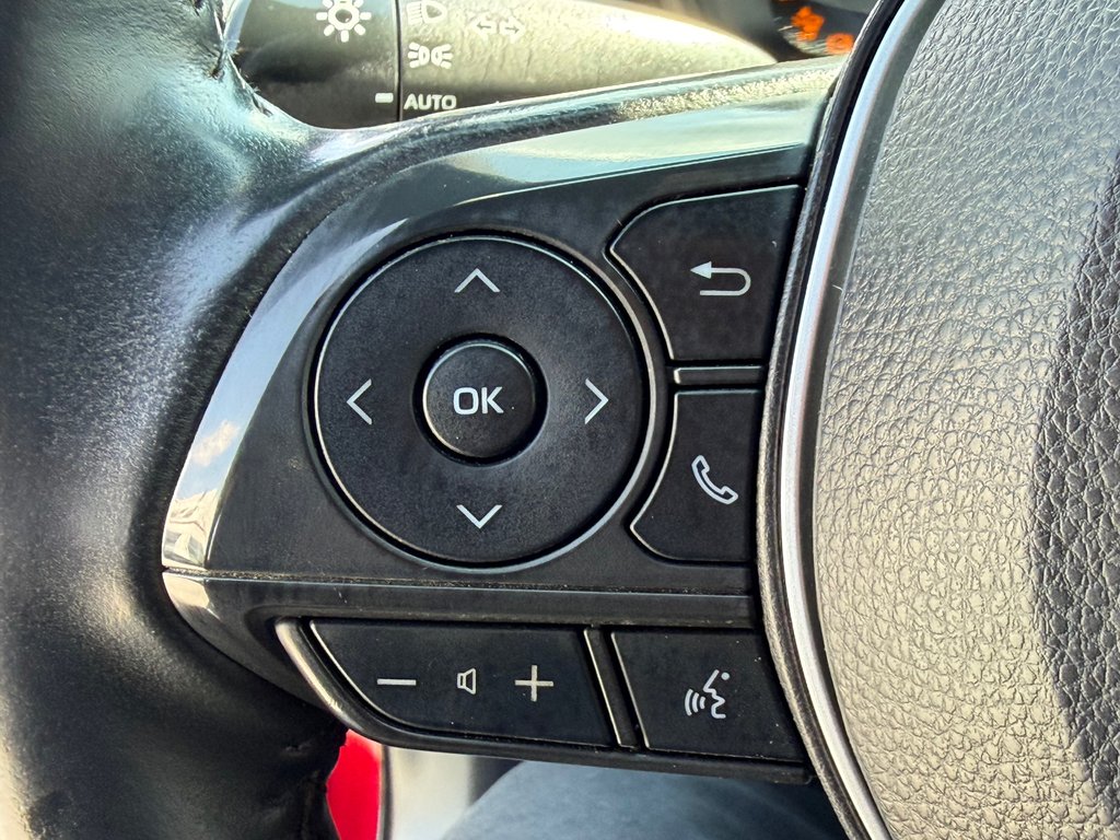 2022 Toyota Corolla SE / MANUELLE HYPER RARE / AUBAINE / in Thetford Mines, Quebec - 31 - w1024h768px