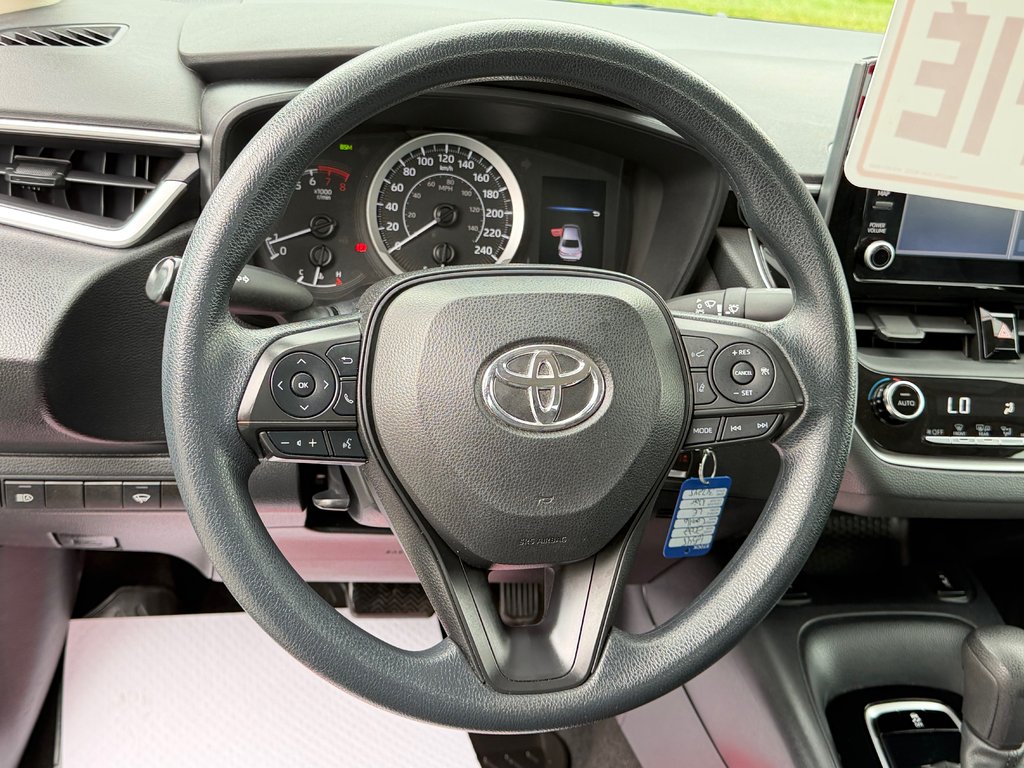Toyota Corolla LE / 22.000KM / PEA 19-04-27=100KM / 2022 à Thetford Mines, Québec - 28 - w1024h768px