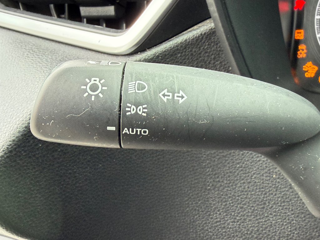 2022 Toyota Corolla LE AMELIORÉ / TOIT/ IMPECCABLE in Thetford Mines, Quebec - 30 - w1024h768px