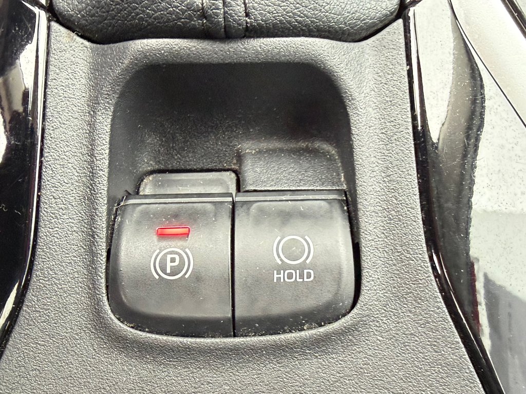 2022 Toyota Corolla LE AMELIORÉ / TOIT/ IMPECCABLE in Thetford Mines, Quebec - 41 - w1024h768px