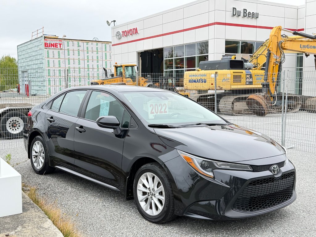 2022 Toyota Corolla LE AMELIORÉ / TOIT/ IMPECCABLE in Thetford Mines, Quebec - 3 - w1024h768px