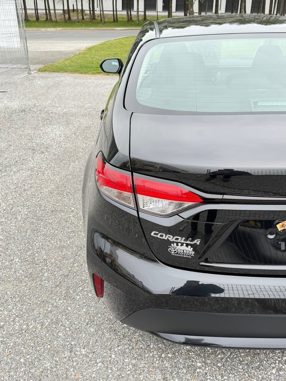 2022 Toyota Corolla LE AMELIORÉ / TOIT/ IMPECCABLE in Thetford Mines, Quebec - 18 - w1024h768px