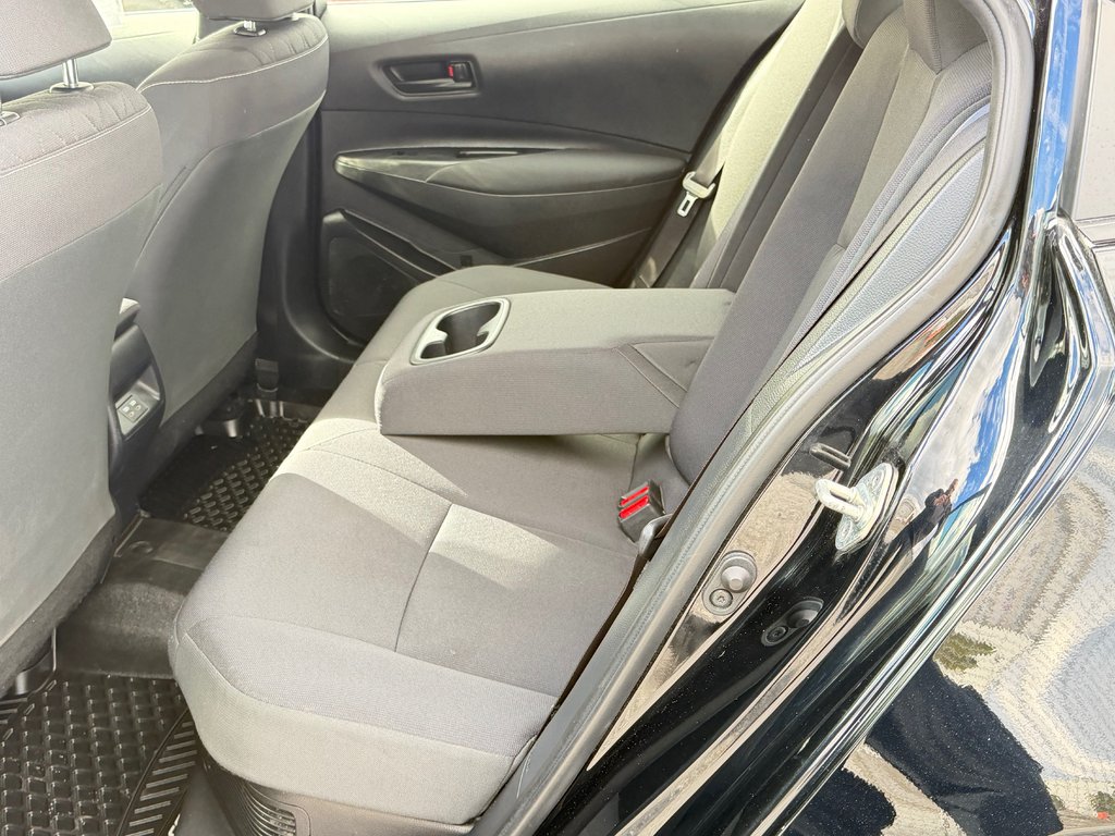 2023 Toyota Corolla HYBRIDE LE / PEA 30-05-28=100KM / WOW ! / in Thetford Mines, Quebec - 49 - w1024h768px