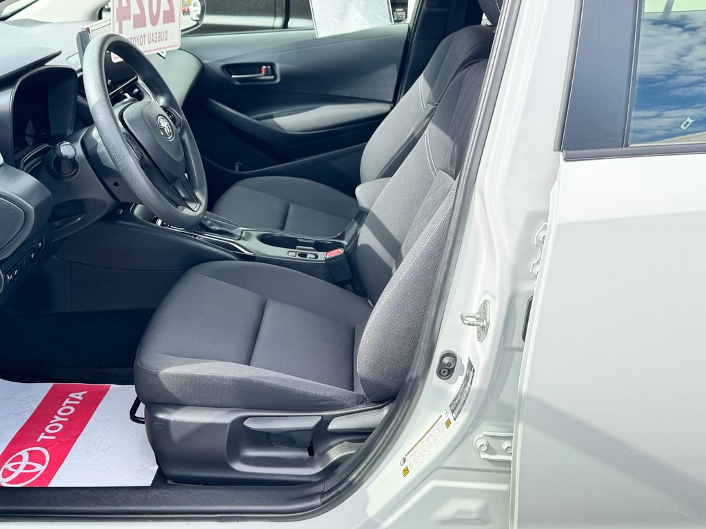 Toyota Corolla HYBRID LE / FAIBLE CONSOMMATION ESSENCE / WOW 2024 à Thetford Mines, Québec - 31 - w1024h768px