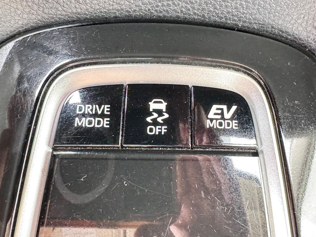 Toyota Corolla HYBRID LE / FAIBLE CONSOMMATION ESSENCE / WOW 2024 à Thetford Mines, Québec - 42 - w1024h768px