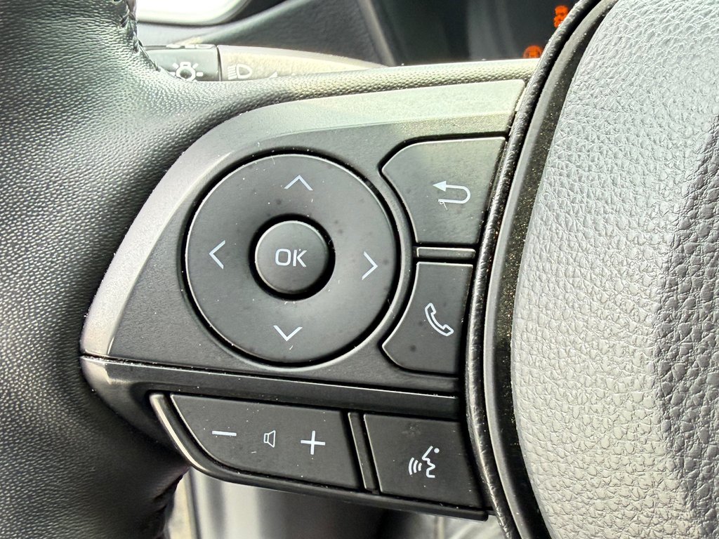 2024 Toyota Corolla HYBRIDE LE AWD / OUI OUI AWD !!! TRÈS BAS KILOS / in Thetford Mines, Quebec - 31 - w1024h768px
