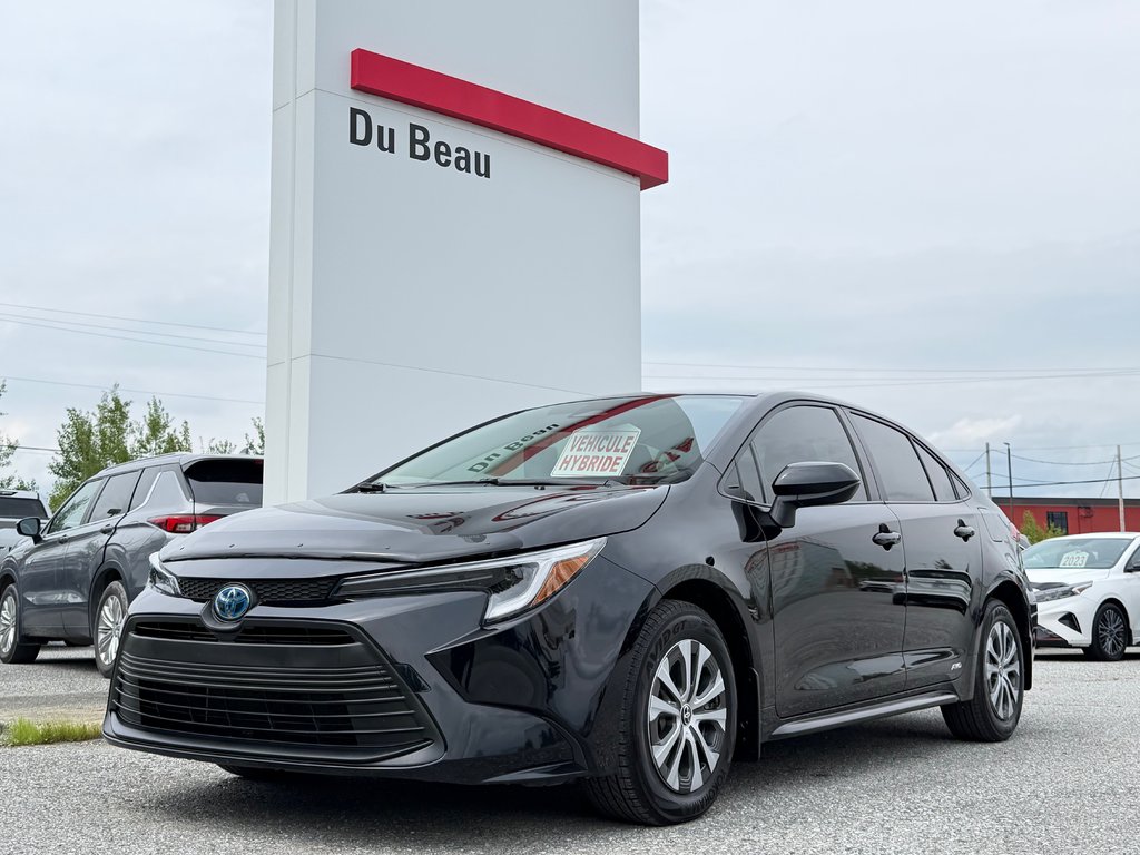 2024 Toyota Corolla HYBRIDE LE AWD / OUI OUI AWD !!! TRÈS BAS KILOS / in Thetford Mines, Quebec - 1 - w1024h768px
