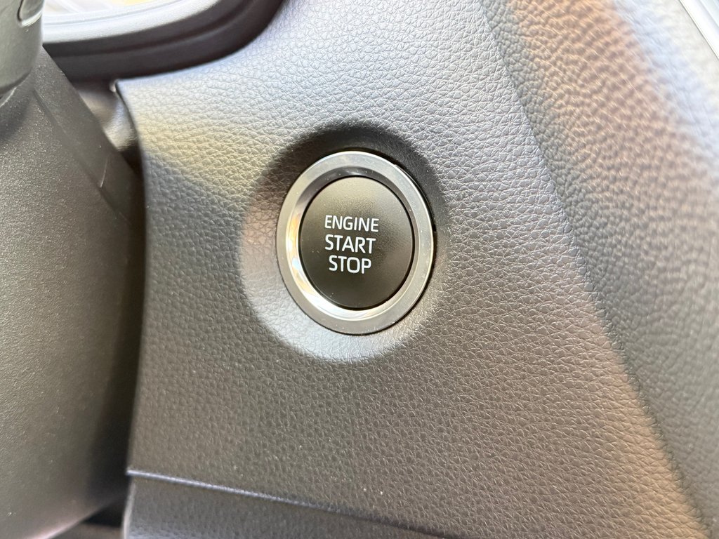 2024 Toyota Corolla LE / BAS KM / BIEN ÉQUIPÉ / FIABLE in Thetford Mines, Quebec - 35 - w1024h768px