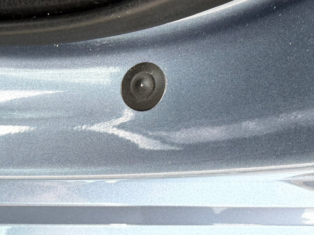2025 Toyota Corolla LE / 15.300KM SEULEMENT / ÉTAT NEUF / WOW !!!! / in Thetford Mines, Quebec - 27 - w1024h768px