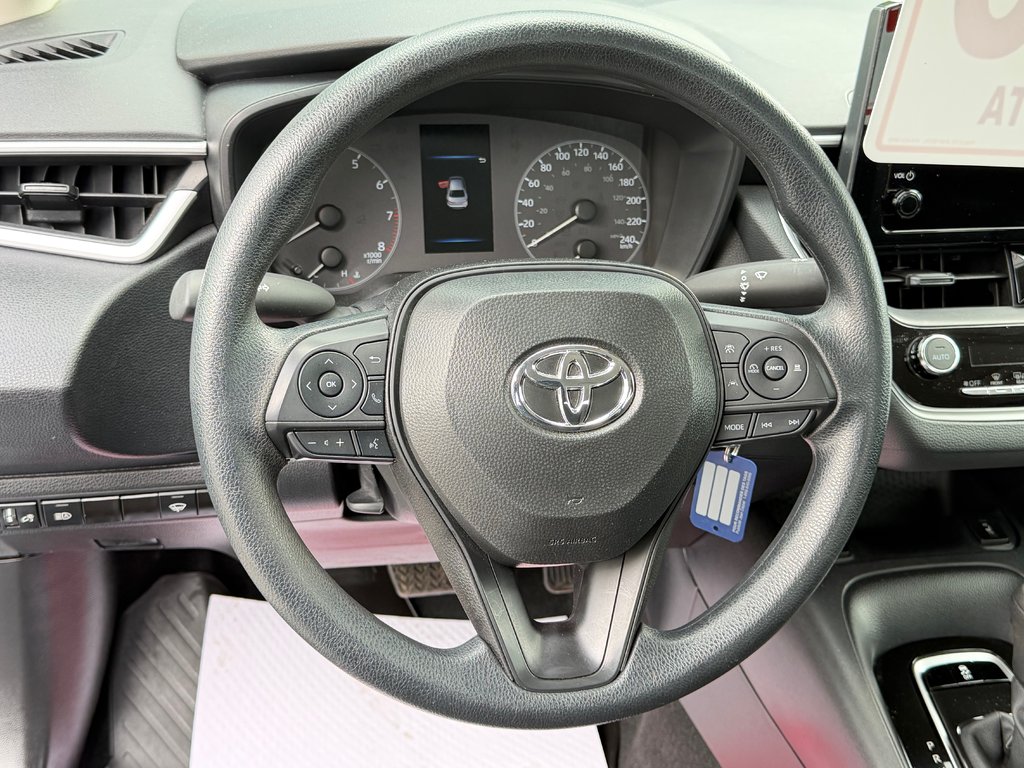 2025 Toyota Corolla LE / 15.300KM SEULEMENT / ÉTAT NEUF / WOW !!!! / in Thetford Mines, Quebec - 28 - w1024h768px