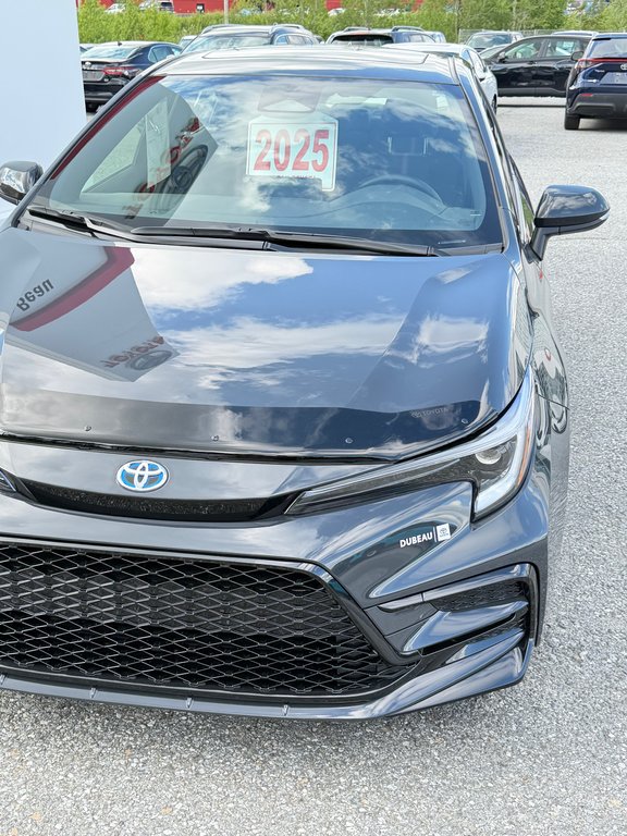 2025 Toyota Corolla HYBRIDE SE AWD / 8500 KM / PEA 08-09-29=100KM / in Thetford Mines, Quebec - 9 - w1024h768px