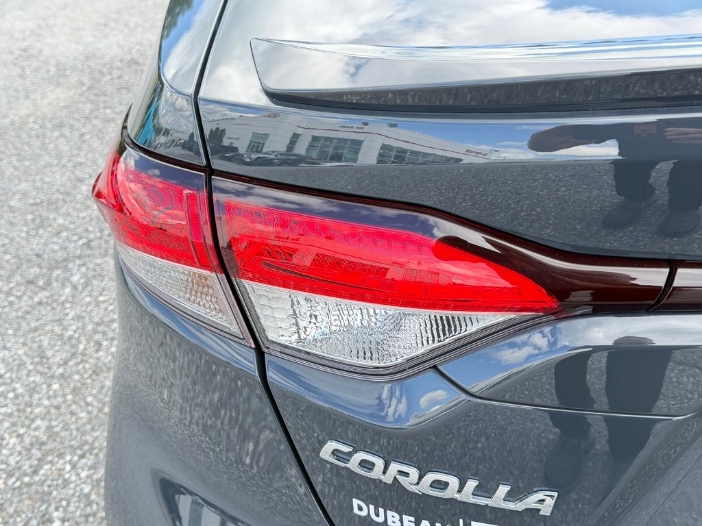 2025 Toyota Corolla HYBRIDE SE AWD / 8500 KM / PEA 08-09-29=100KM / in Thetford Mines, Quebec - 23 - w1024h768px