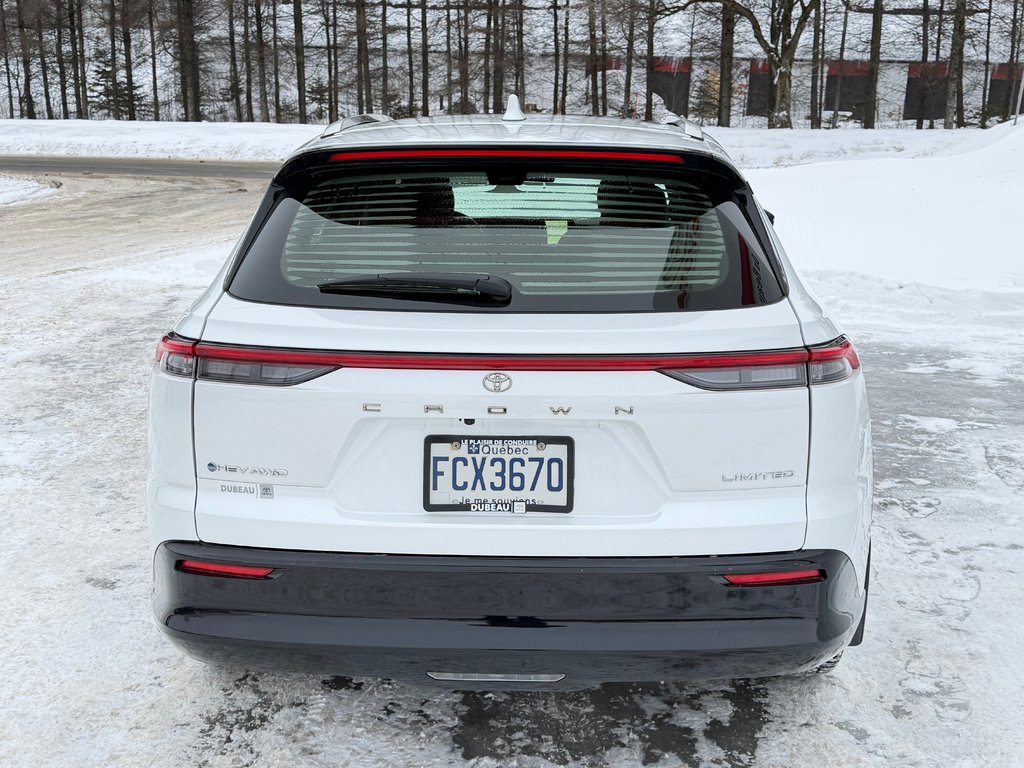 2025 Toyota Crown Signia LIMITED HYBRIDE AWD /  LE MOINS CHER DU NET !! / in Thetford Mines, Quebec - 5 - w1024h768px