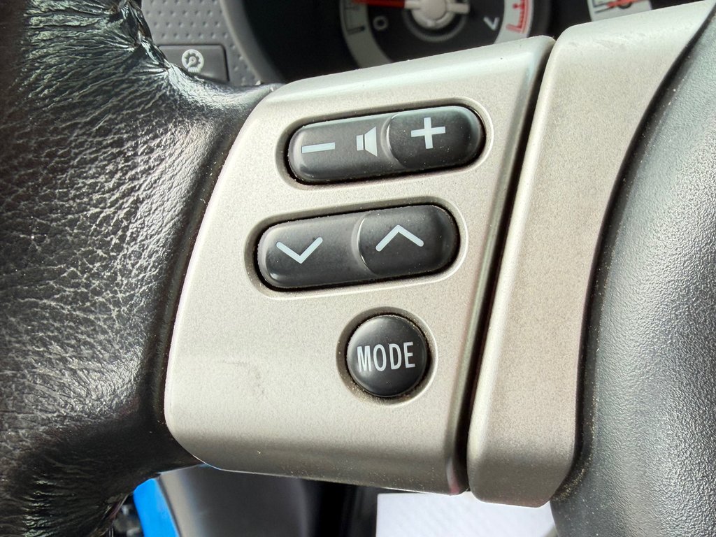 2007 Toyota FJ Cruiser GROUPE B / RACK TOIT / 4X4 / AUBAINE !!!!! / in Thetford Mines, Quebec - 29 - w1024h768px