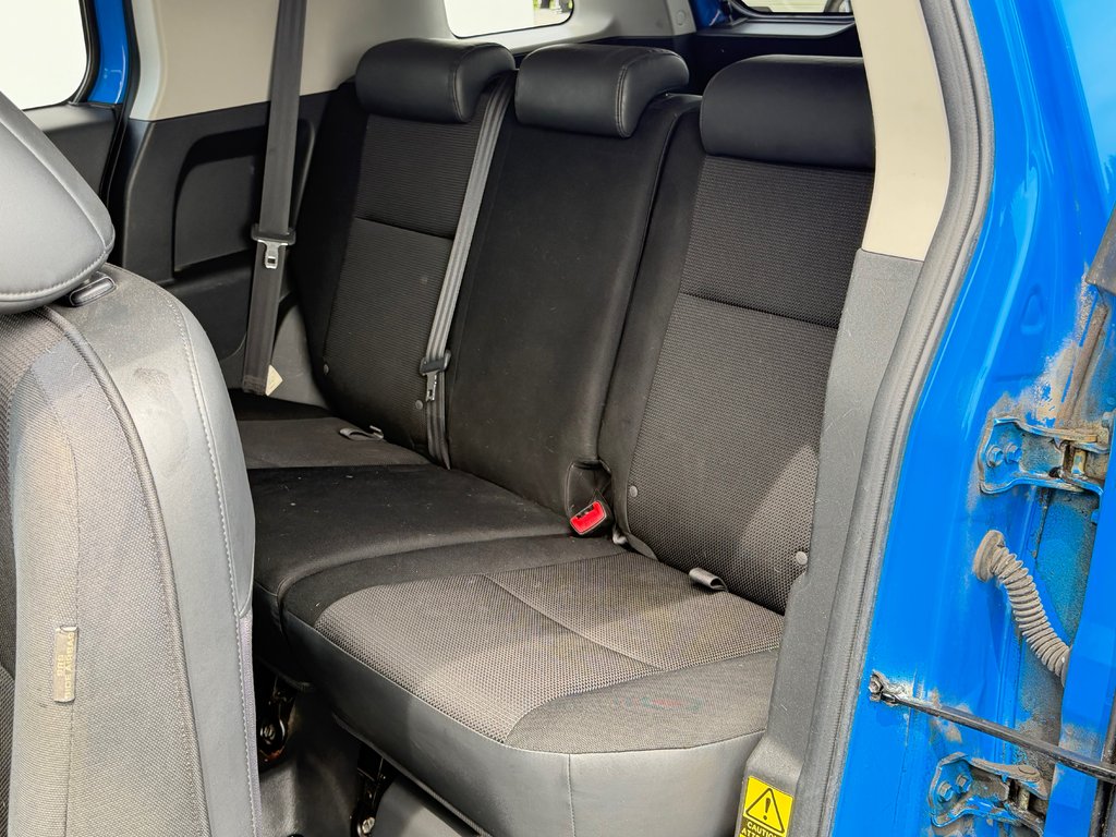 2007 Toyota FJ Cruiser GROUPE B / RACK TOIT / 4X4 / AUBAINE !!!!! / in Thetford Mines, Quebec - 46 - w1024h768px