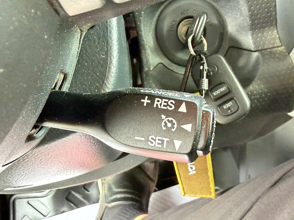2007 Toyota FJ Cruiser GROUPE B / RACK TOIT / 4X4 / AUBAINE !!!!! / in Thetford Mines, Quebec - 31 - w1024h768px