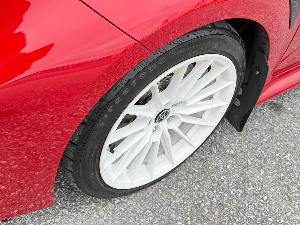 2023 Toyota GR Corolla ROUGE =HYPER RARE / PEA 27-04-28=100KM / in Thetford Mines, Quebec - 15 - w1024h768px