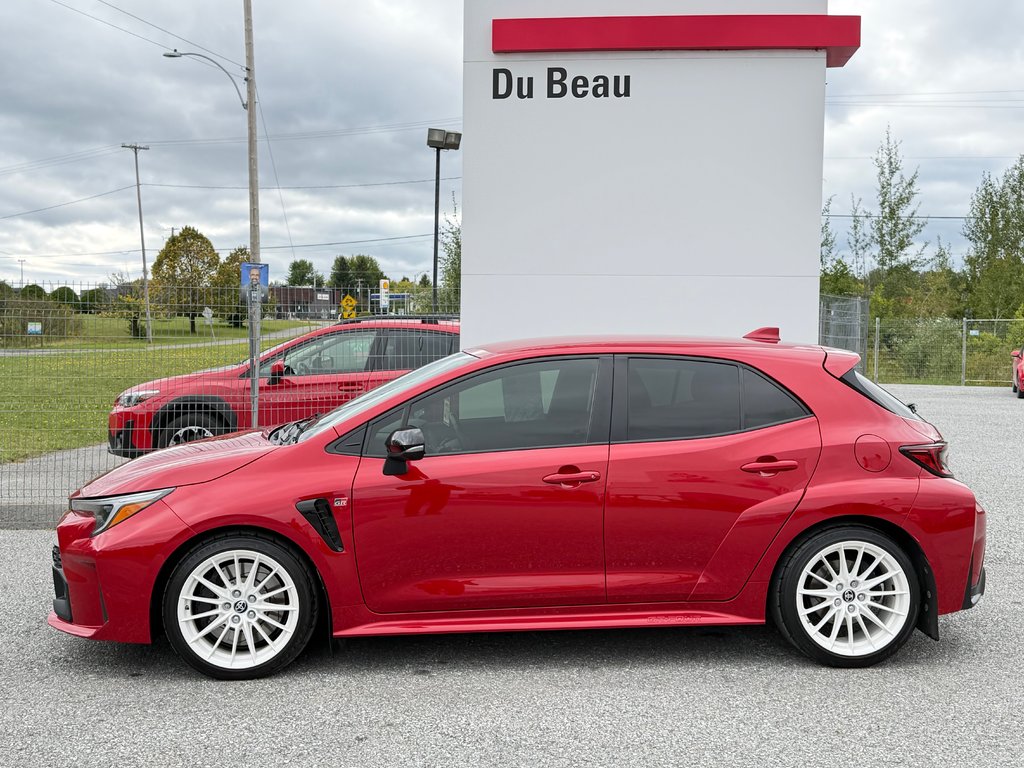 2023 Toyota GR Corolla ROUGE =HYPER RARE / PEA 27-04-28=100KM / in Thetford Mines, Quebec - 8 - w1024h768px