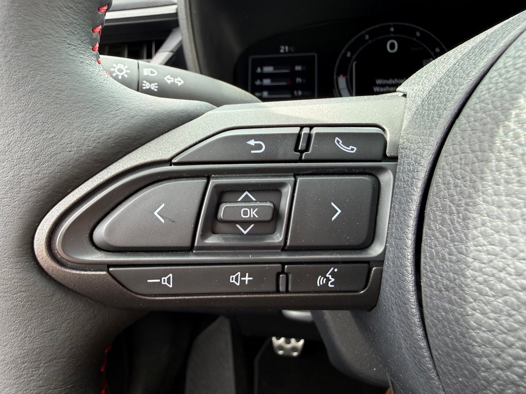 2026 Toyota GR Corolla CORE in Thetford Mines, Quebec - 31 - w1024h768px