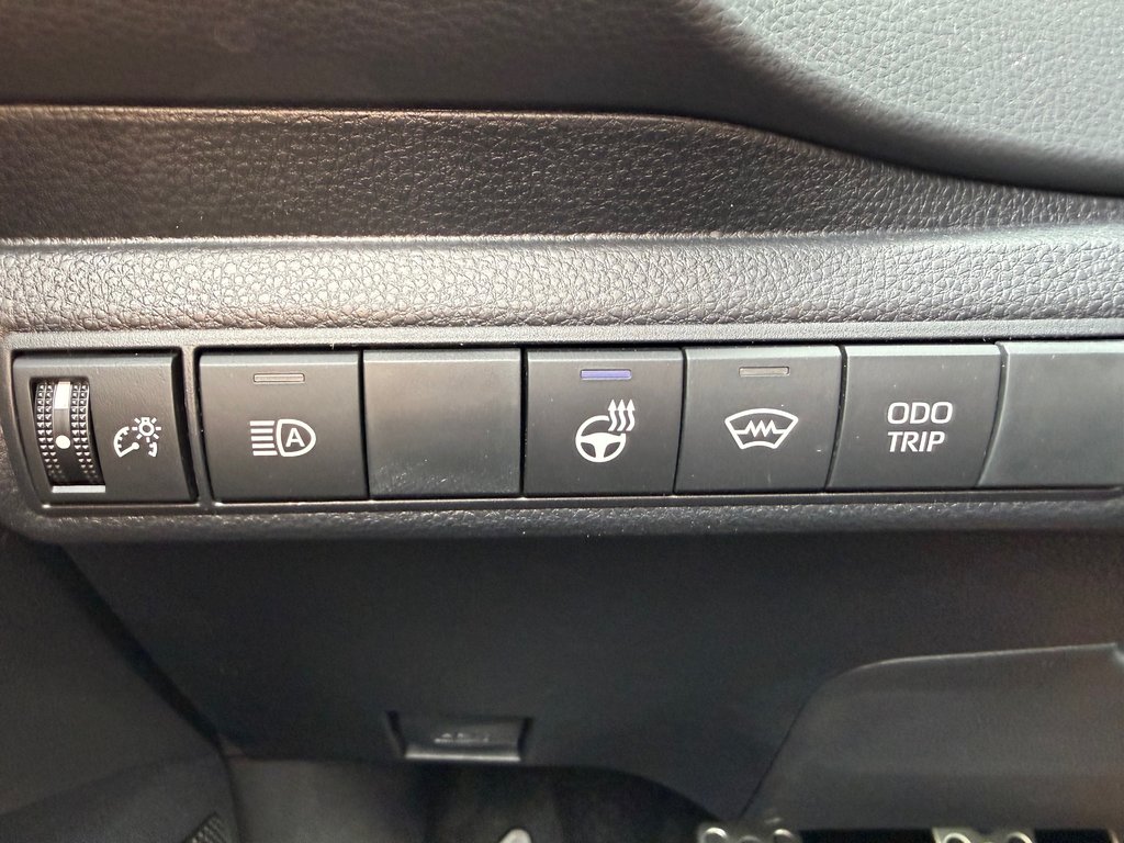 2026 Toyota GR Corolla CORE in Thetford Mines, Quebec - 24 - w1024h768px