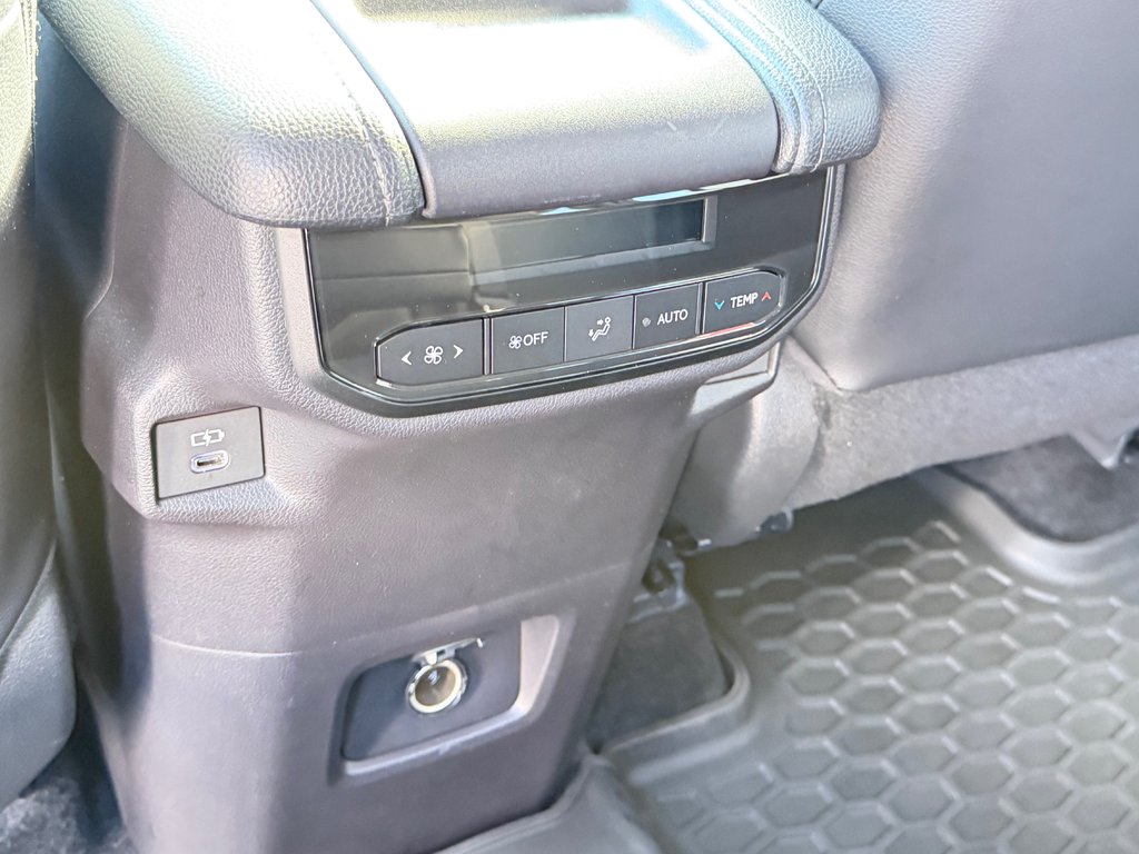 Toyota Grand Highlander HYBRIDE XLE AWD / 8.500KM / HYPER RARE / 2026 à Thetford Mines, Québec - 61 - w1024h768px