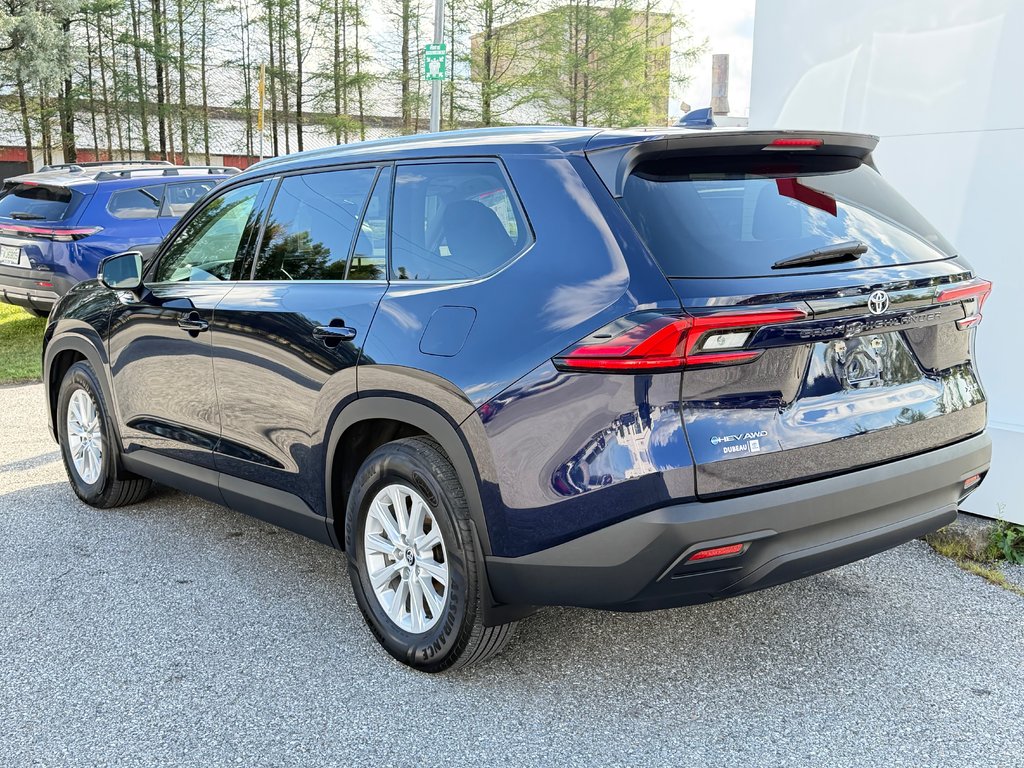 Toyota Grand Highlander HYBRIDE XLE AWD / 8.500KM / HYPER RARE / 2026 à Thetford Mines, Québec - 7 - w1024h768px